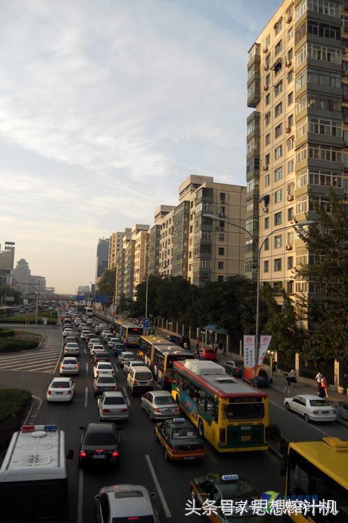 东京和台湾台北上班族时间更紧张，中午不点外卖？为何速递哥很少