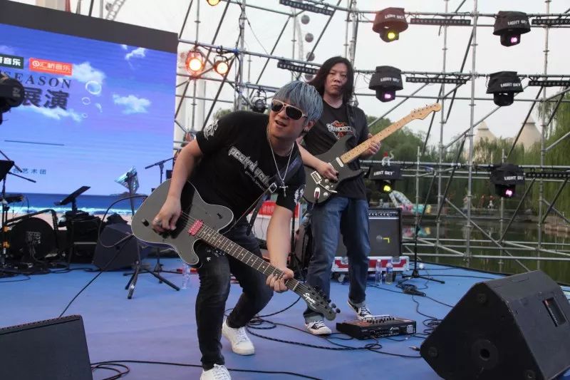 星海夜场摩天轮,花海夜场摩天轮