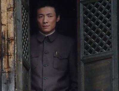 潜伏里面李涯是个什么人,祖峰演的潜伏