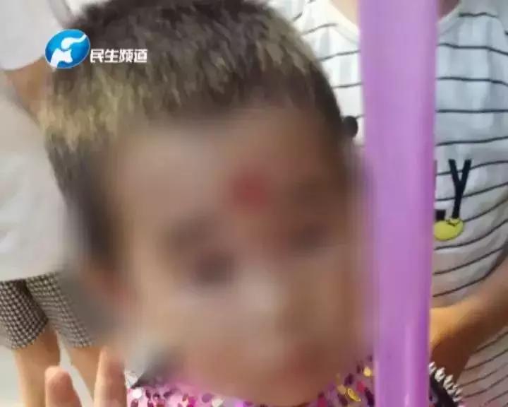 男童丧命幼儿园第一时间删除监控,4岁男童幼儿园异物卡身亡