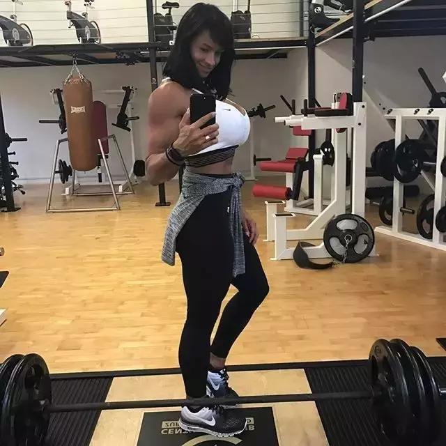 巨石强森真的有190身高吗,巨石强森有没有参加过健美比赛