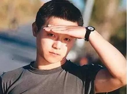 窦唯黑梦专辑发行了多少版本,窦唯黑梦专辑首发发行量是多少