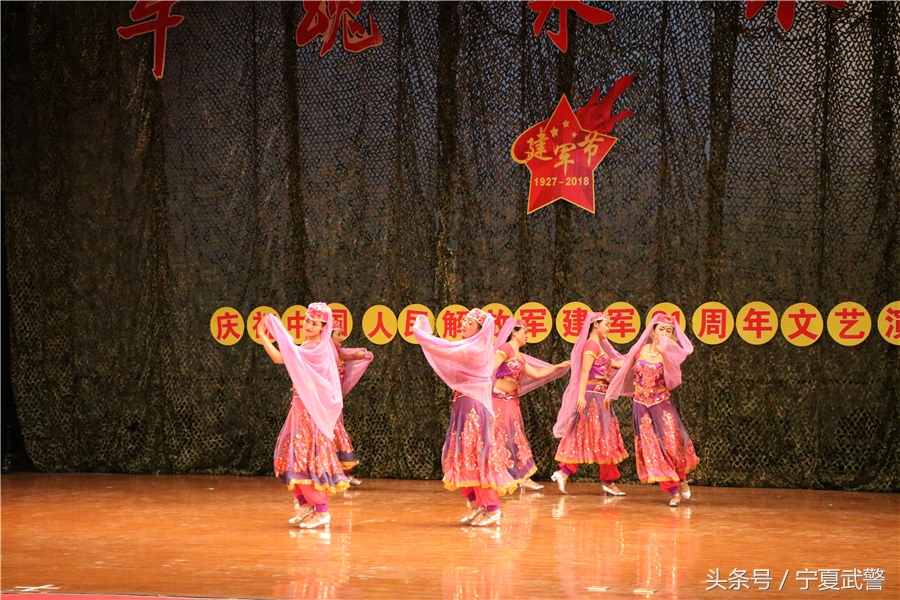 军魂永驻庆建军节,军魂永不变军旗永向党