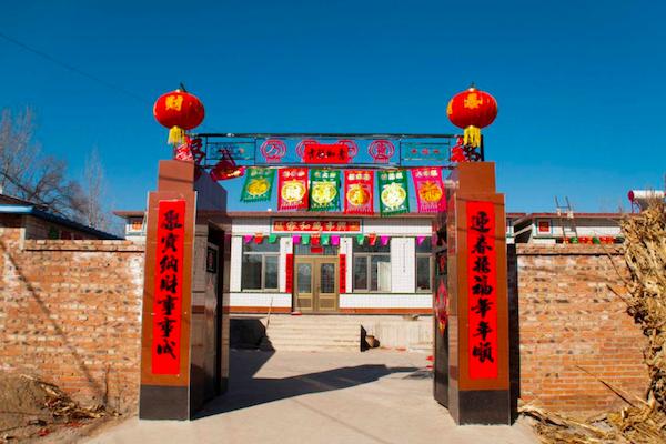 农村坐北朝南入户门西边好不好,农村门朝北房子风水