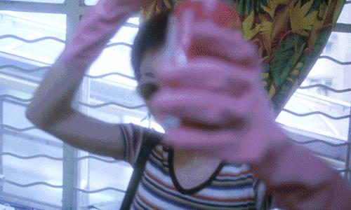 这位“大*子骗**”，虐过多少“小鲜肉”