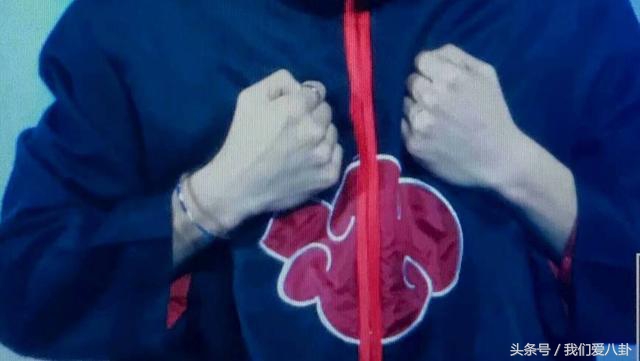 朱正廷蔡徐坤超甜对视害羞,朱正廷蔡徐坤高甜瞬间