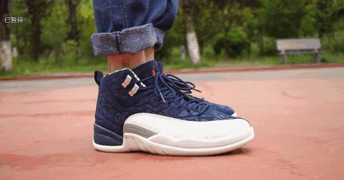 最近很火的airjordan1,airjordan12最新复刻颜色