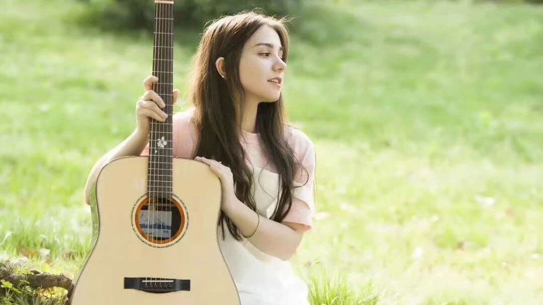 挑选吉他,怎么挑选一把适合自己的吉他