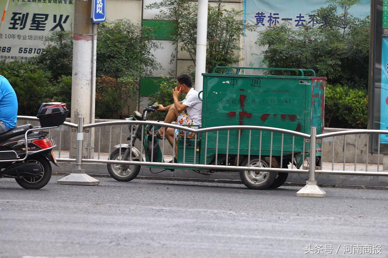 交警整治快递三轮车违法行为,郑州电动三轮车交警查不查