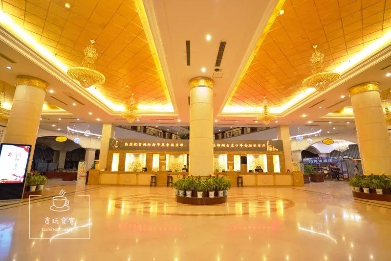 暑期去山东龙口,拍ins风网红大片,看没有游客蔚蓝大海!