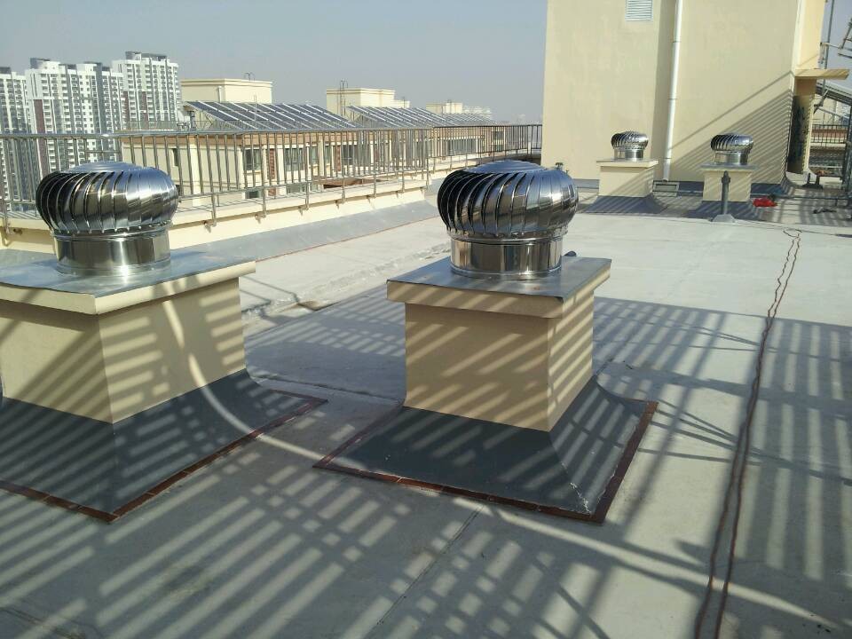 新房烟道管渗水找谁负责,1层烟道顶部漏水怎么办