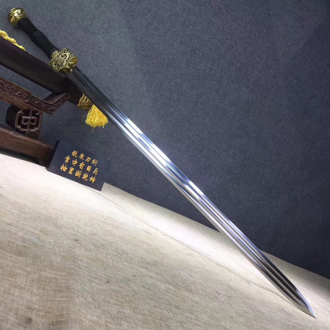 九龙至尊金龙剑,龙泉九龙至尊剑