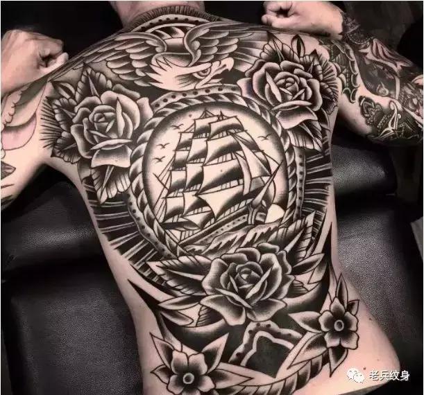 满背纹身后的注意事项和保养,满背纹身需要几次完成效果最好