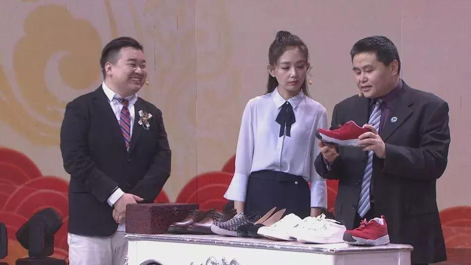 人老脚先衰常做几个动作,人老腿不老偏方