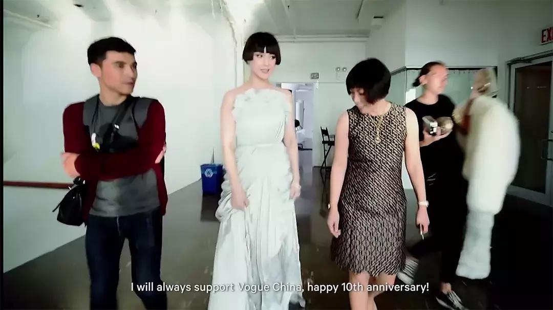 范冰冰口红广告巴黎欧莱雅,范冰冰红毯最新口红