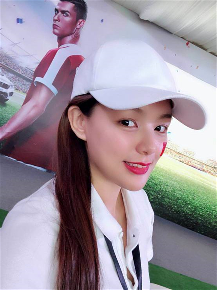 c罗和wey打球,c罗的wey