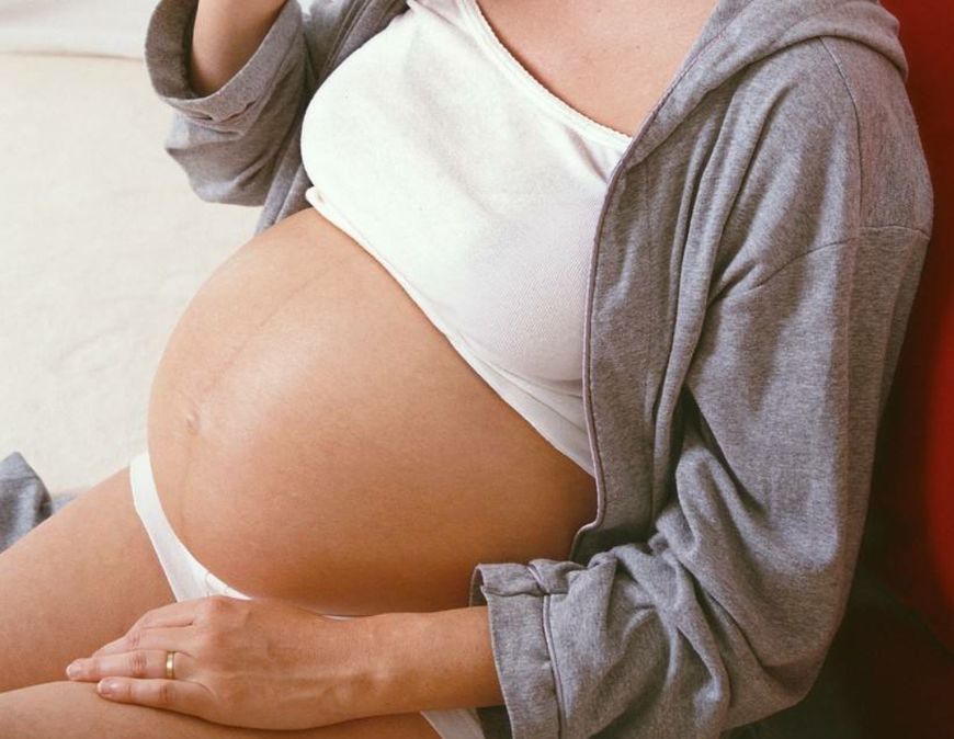 怀孕后孕妈哪些地方变黑,怀孕后有些地方变得异常的黑