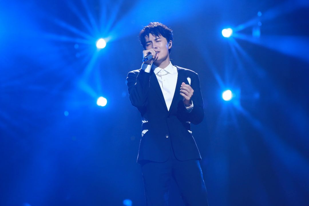 金曲捞之挑战主打歌邓紫棋,金曲奖吴克群