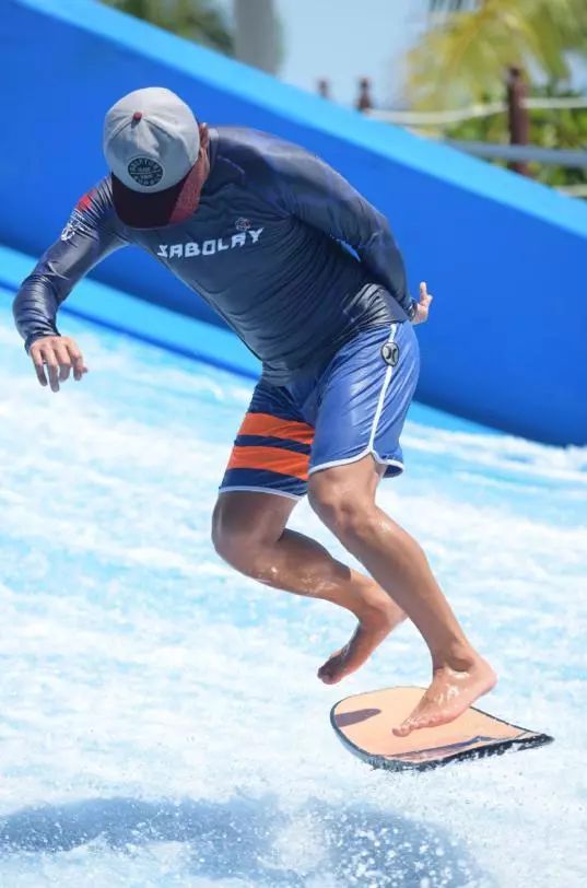 贵安水世界泡温泉团购门票,贵安水世界七夕