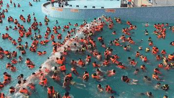 贵安水世界泡温泉团购门票,贵安水世界七夕