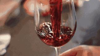 30岁女性突然绝经怎么回事,18岁女孩不幸得早衰