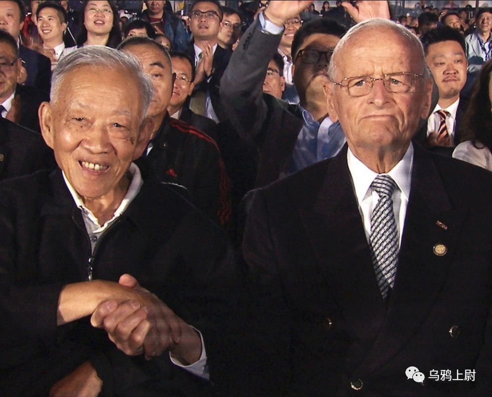 老式桑塔纳学车,学车的时候捷达和桑塔纳哪个好