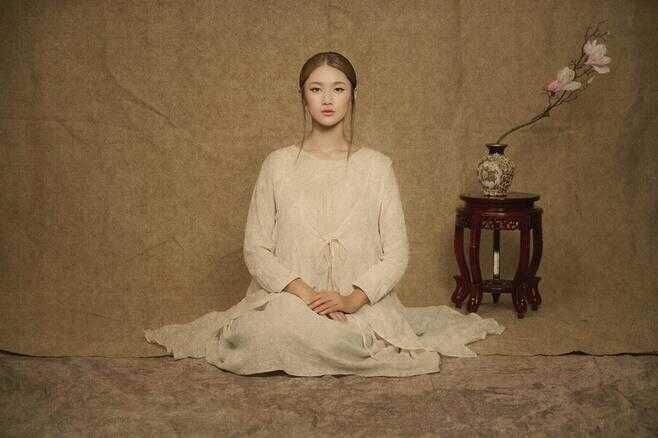 这是一个真实的故事阅读理解,这是一个沉重又感人的故事