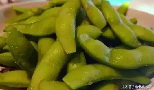 这么热的伏天儿，过去没有空调，北京人如何过的？