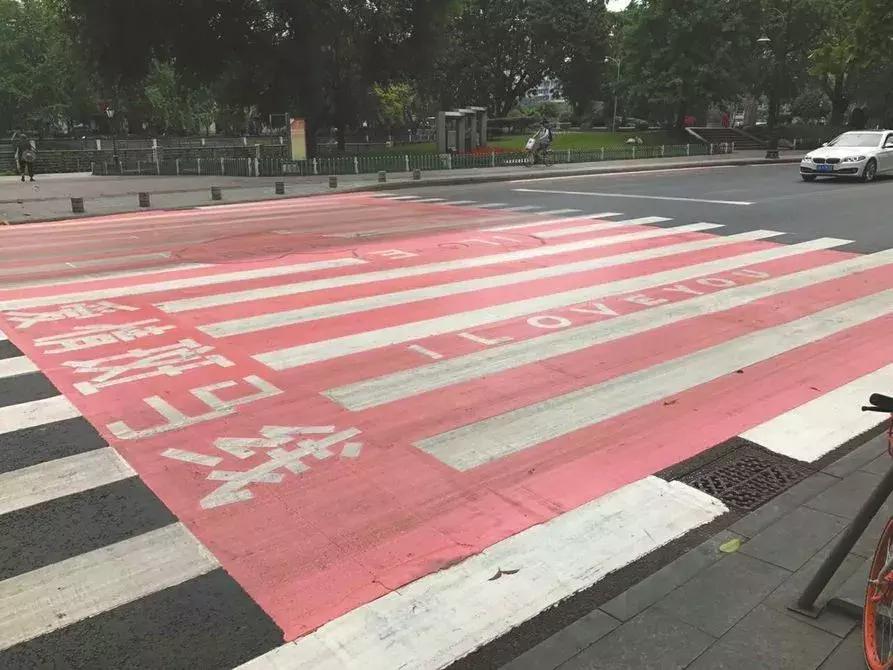 那些留在县城的年轻人后来怎样,那些返乡的年轻人后来都怎么样了