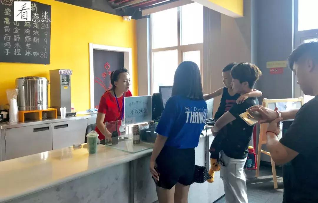 天津攀岩墙室内游乐场,天津攀爬类游乐园