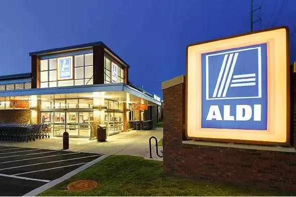 董明珠汪涵,董明珠雷军企业