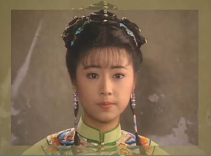 赵薇曾经凭借一部还珠格格而爆火,赵薇1998年和还珠格格的不解之缘