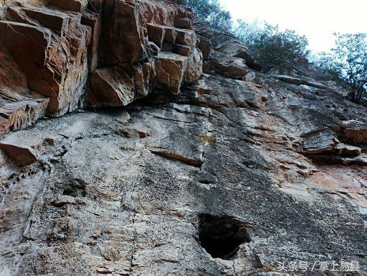 窟窿山,凤凰山星月