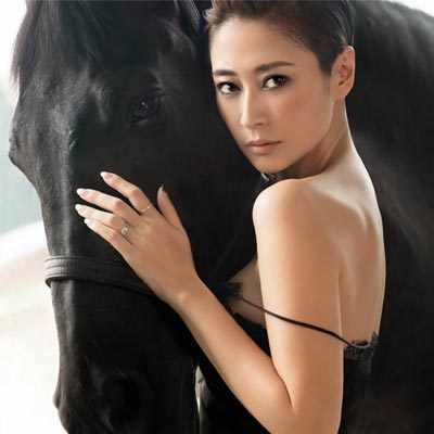 嫁给军人的明星张馨予,张馨予结婚都请了哪些明星盘点