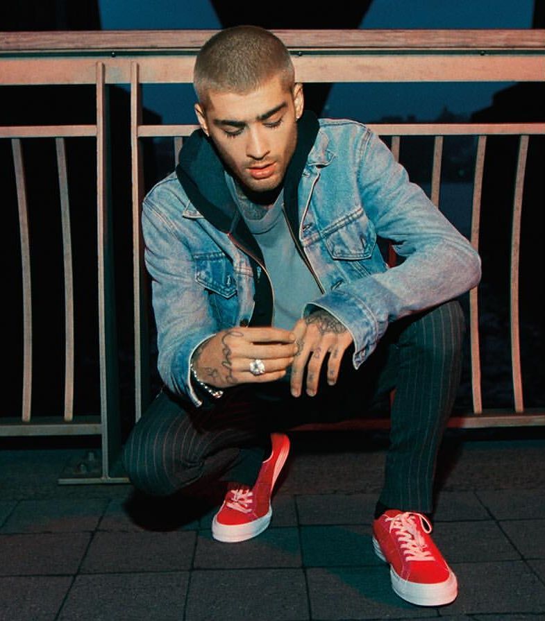 鞋圈娴妃Converse复宠了，麦莉甜茶美渣纷纷上脚！