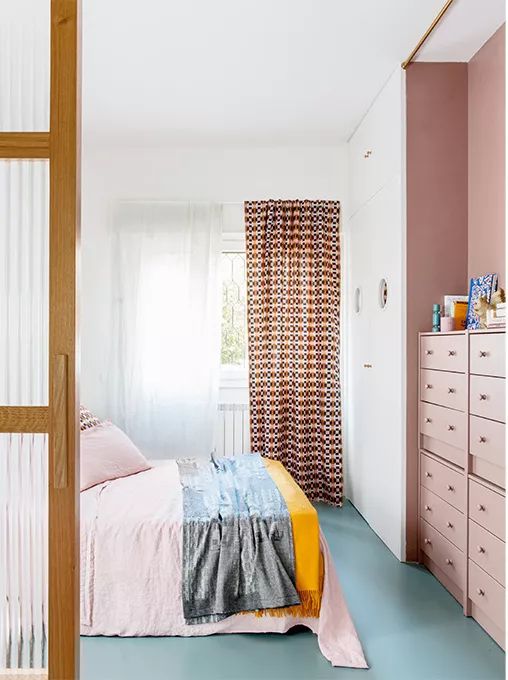 意大利2室公寓，多彩的同时，还有点复古的讲究