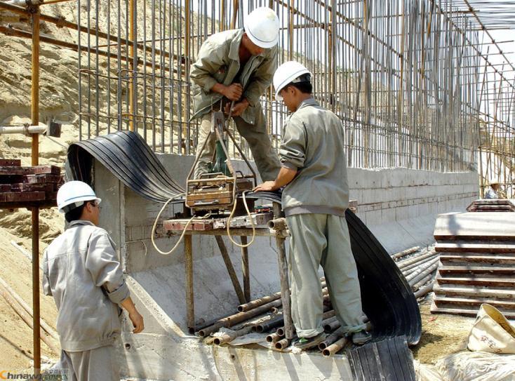 橡胶止水带生产厂家,橡胶止水带生产视频