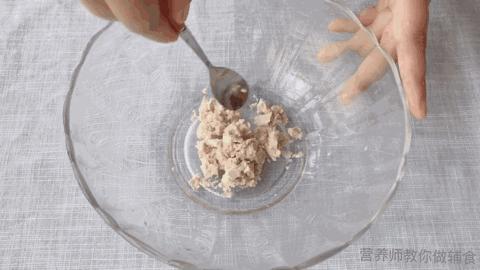 宝宝吃辅食容易遇到的问题,宝宝吃辅食可能遇到的问题