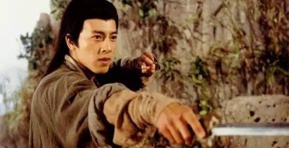 如何看待林平之这个人物,林平之为什么那么恨令狐冲