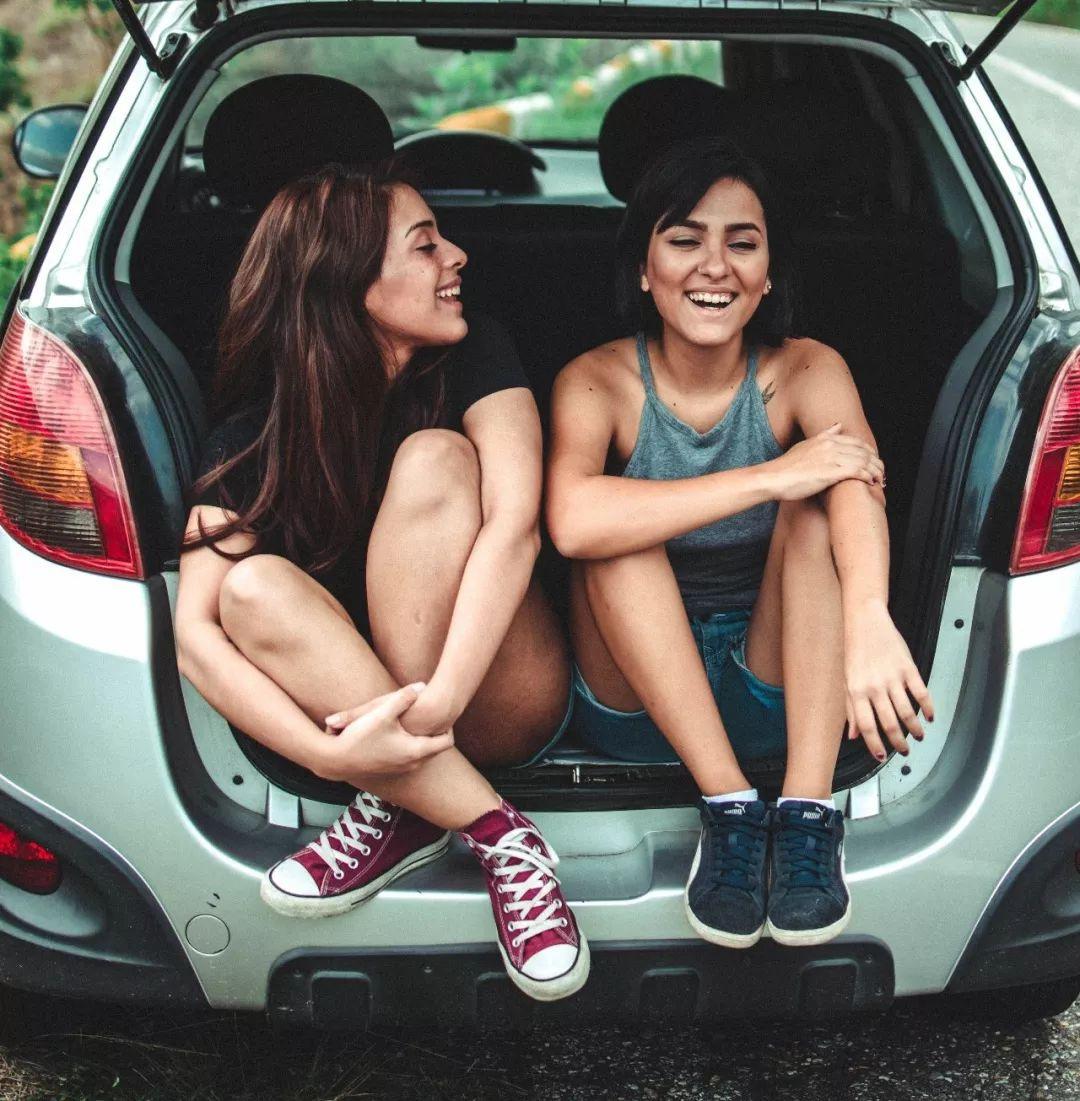 天气丹美白安瓶和美白精华哪个好,夏日美白小技巧