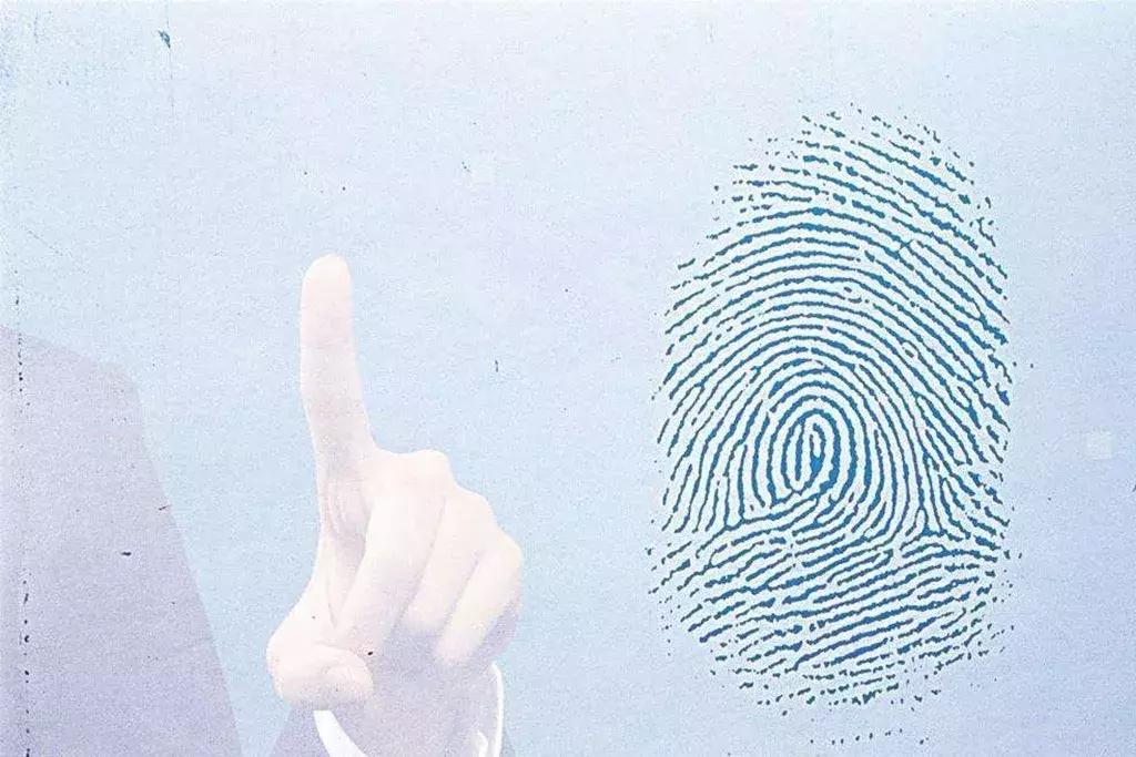 全系标配无钥匙进入和启动的车,一键启动和无钥匙进入的车型