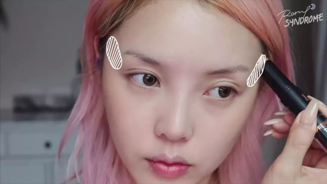 pony推荐精致眼妆,pony化妆技巧视频
