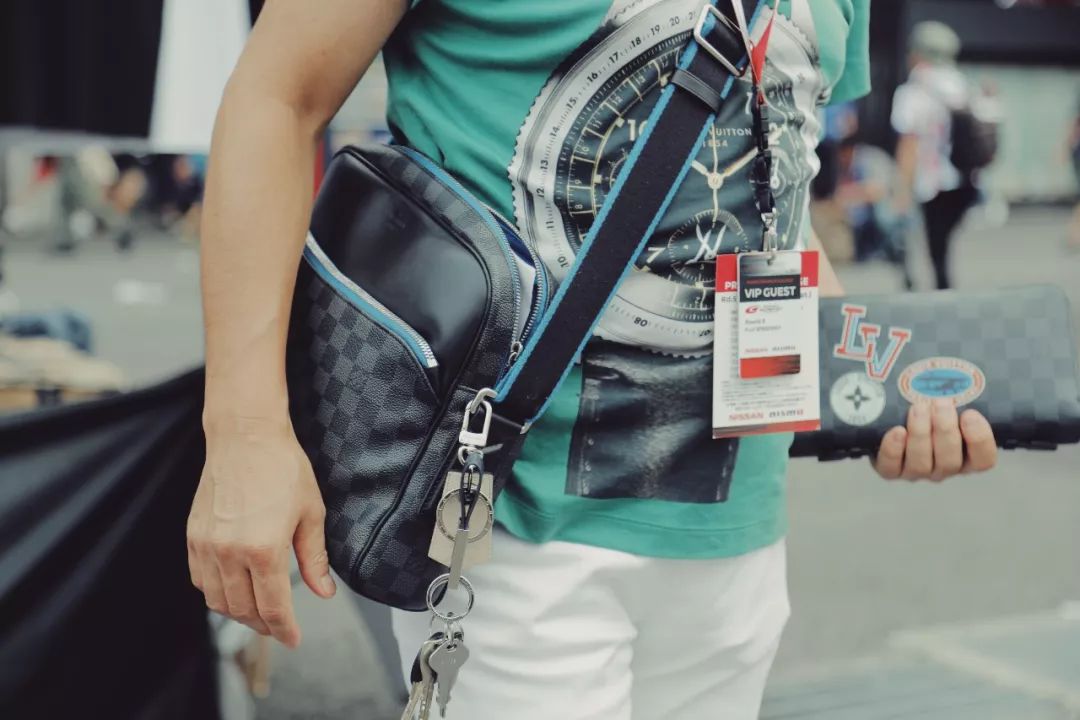 东京车展惊现最美车模,赛车比赛高燃场面车模