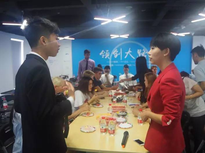 中国青年大使与加拿大青年领袖西安、成都行结束