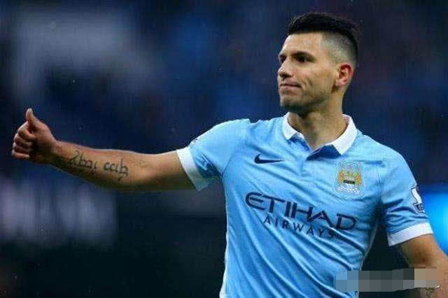 足坛十大神锋苏亚雷斯,现役十大中场苏亚雷斯