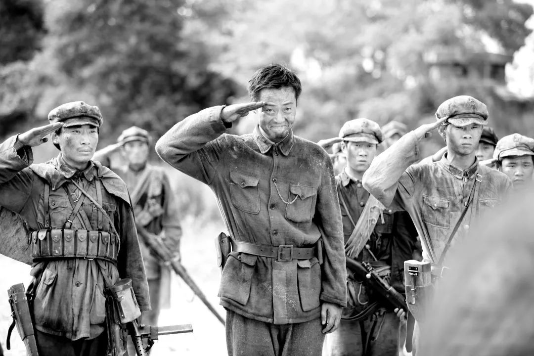 「连载」第四章情系千里1-2：长篇小说《绝命后卫师》