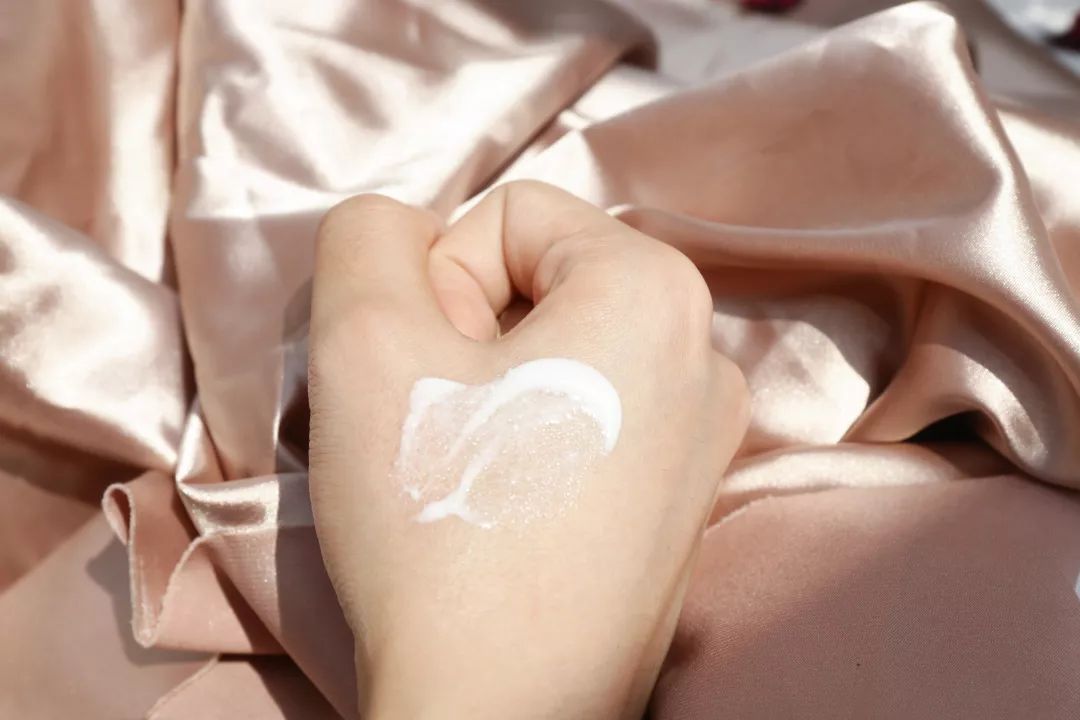 万事屋推荐｜十二星座，这里有一份待查收的粉色包裹