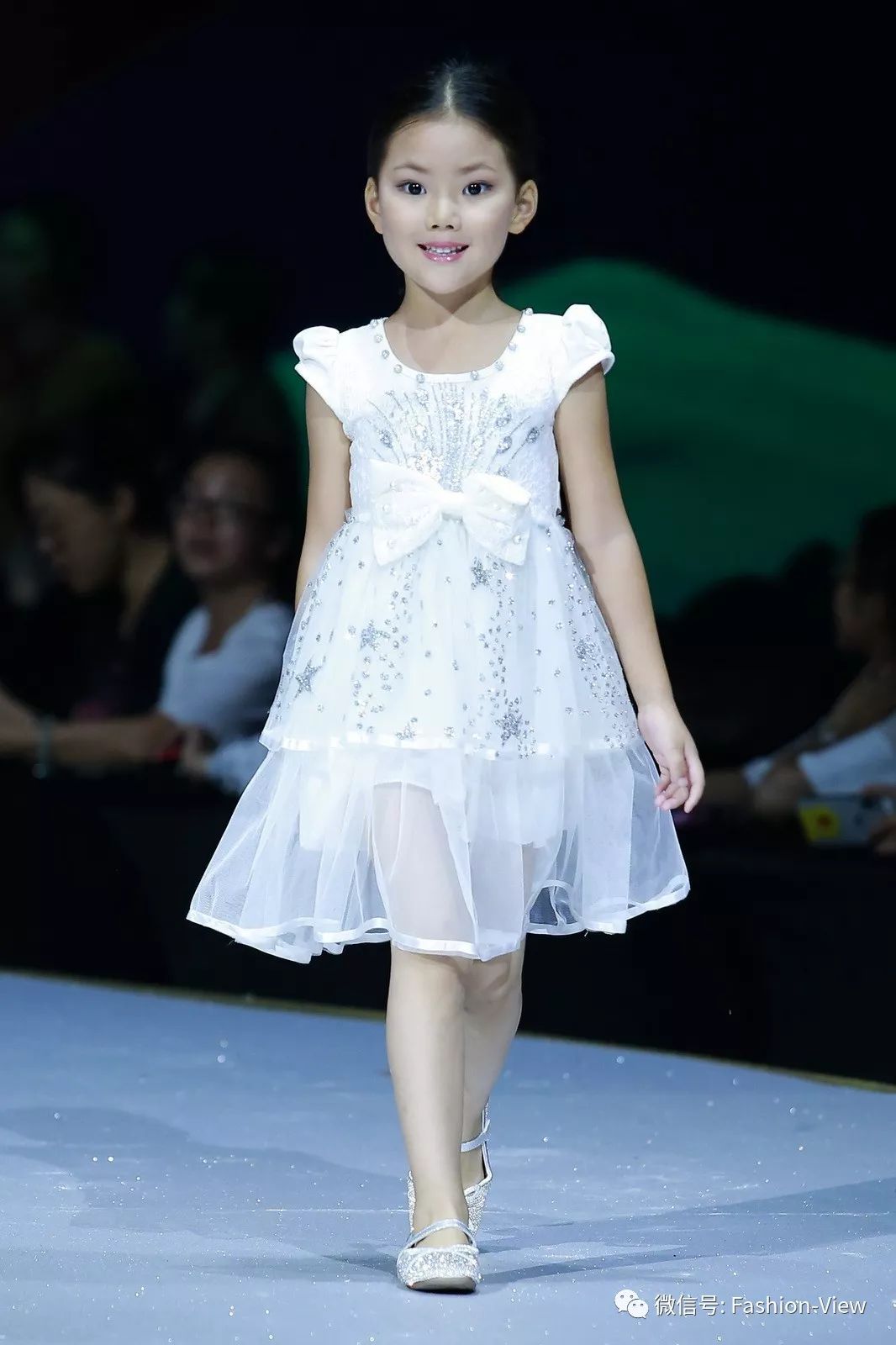 重庆2020国潮少儿时装周,2019重庆国际少儿时尚周启幕