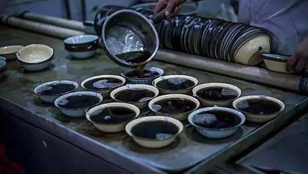 王老吉凉茶小瓶,正宗红罐凉茶王老吉