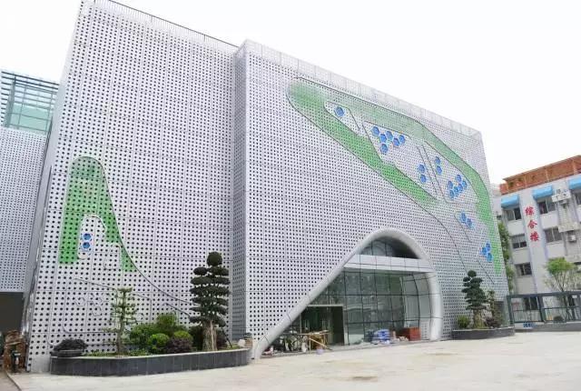 成都155个公共体育场馆免费,成都体育场有序开放